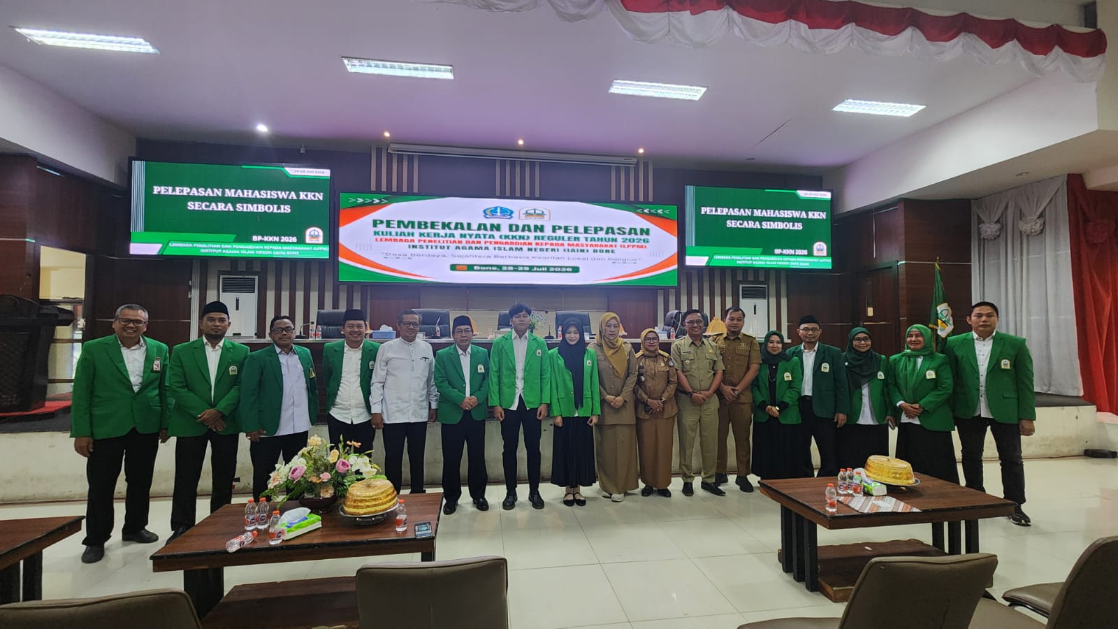 Dekan Fakultas Tarbiyah Hadiri Pembekalan dan Pelepasan 1.043 Mahasiswa KKN Reguler IAIN Bone Tahun 2026